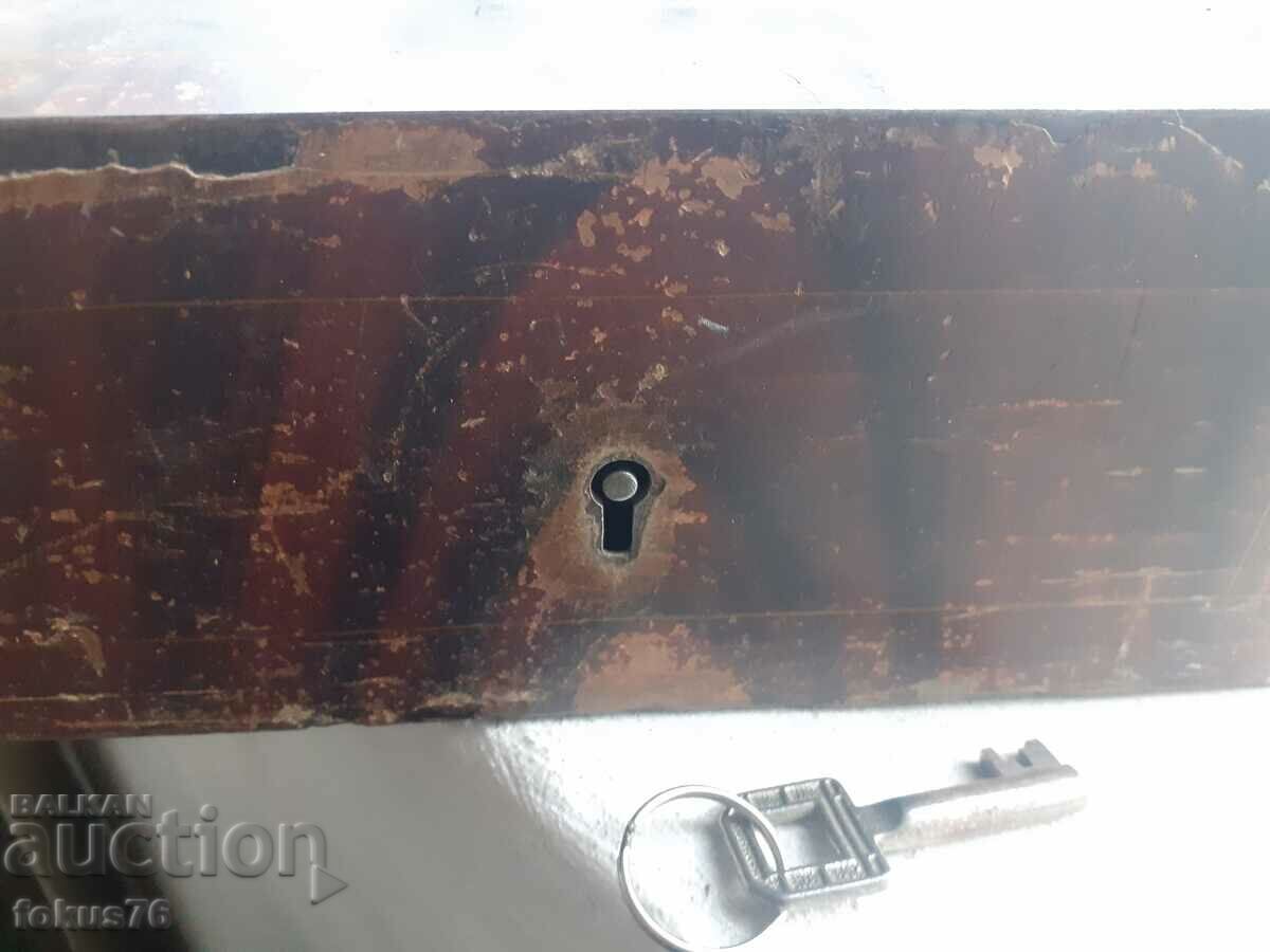 Δημοπρασία Συλλεκτικό παλιό χρηματοκιβώτιο για χρήματα και τιμαλφή Δημοπρασία Συλλεκτικό παλιό χρηματοκιβώτιο για χρήματα και τιμαλφή