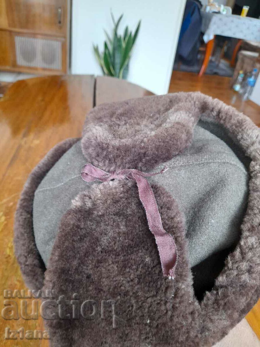 Old hat, earmuff - 5 Old hat, earmuff - 5