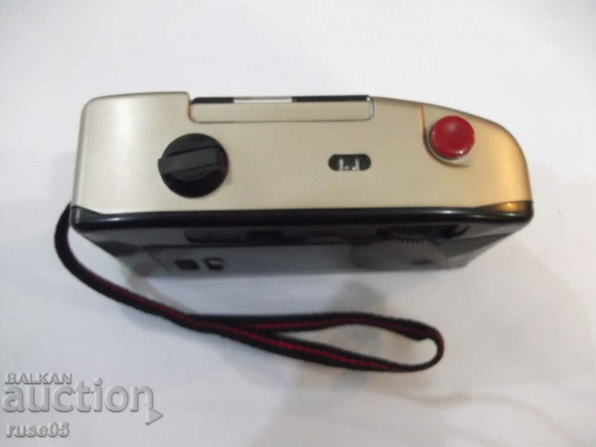 Auction Camera "SKINA - SK-102" - 10 working Auction Camera "SKINA - SK-102" - 10 working