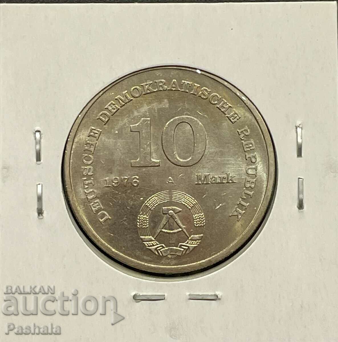 Germany 10 stamps 1976 GDR. with price 15.00 BGN | € 7.67 Germany 10 stamps 1976 GDR. with price 15.00 BGN | € 7.67