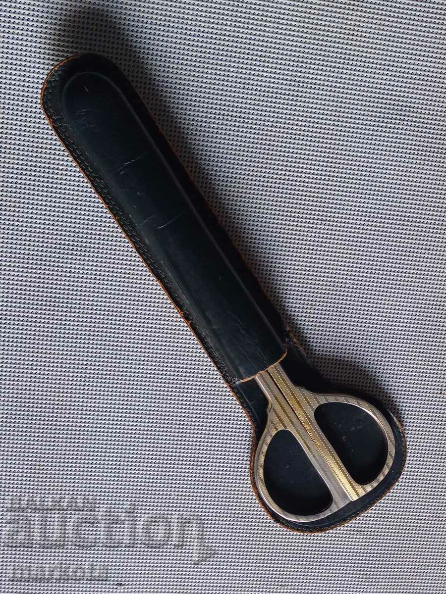 Old scissors -,,Solingen" with case