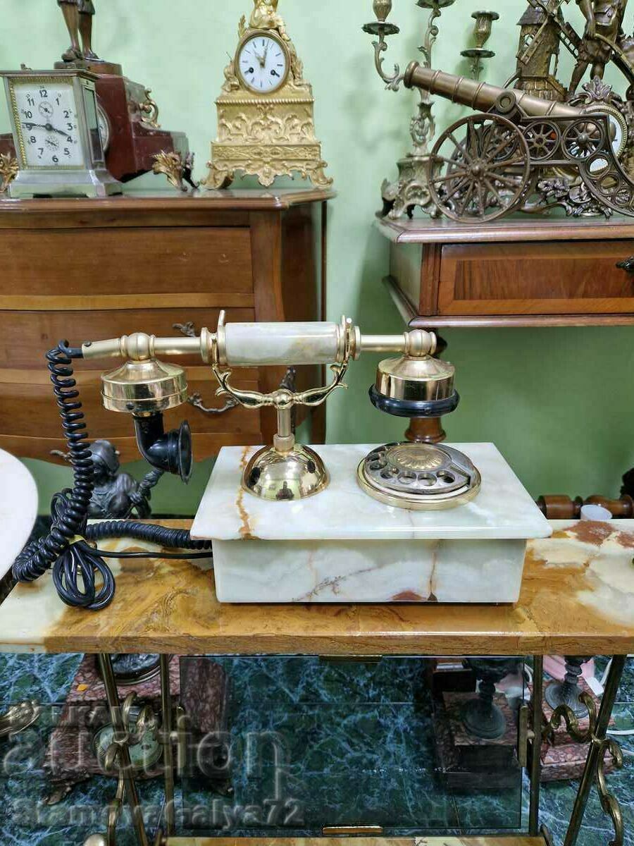 Unique antique Dutch onyx and bronze telephone with price € 168.22 | 329.01 BGN