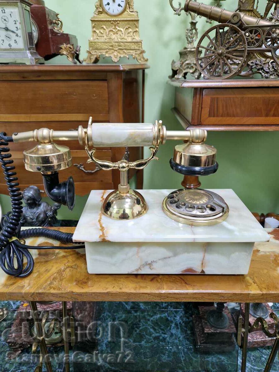Уникален антикварен холандски телефон от оникс и бронз