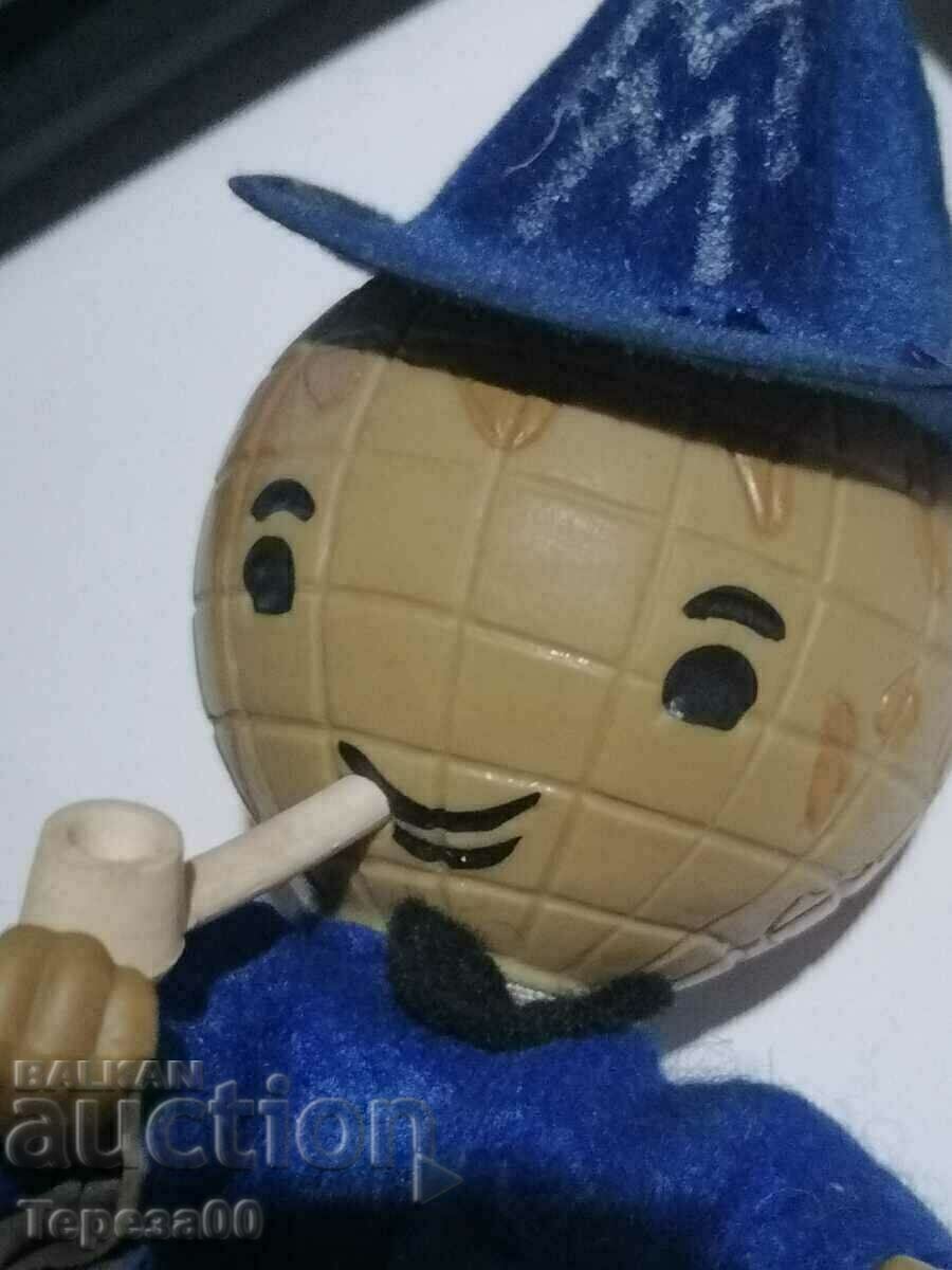 Old German toy from the 60s with price 15.00 BGN | € 7.67 Old German toy from the 60s with price 15.00 BGN | € 7.67