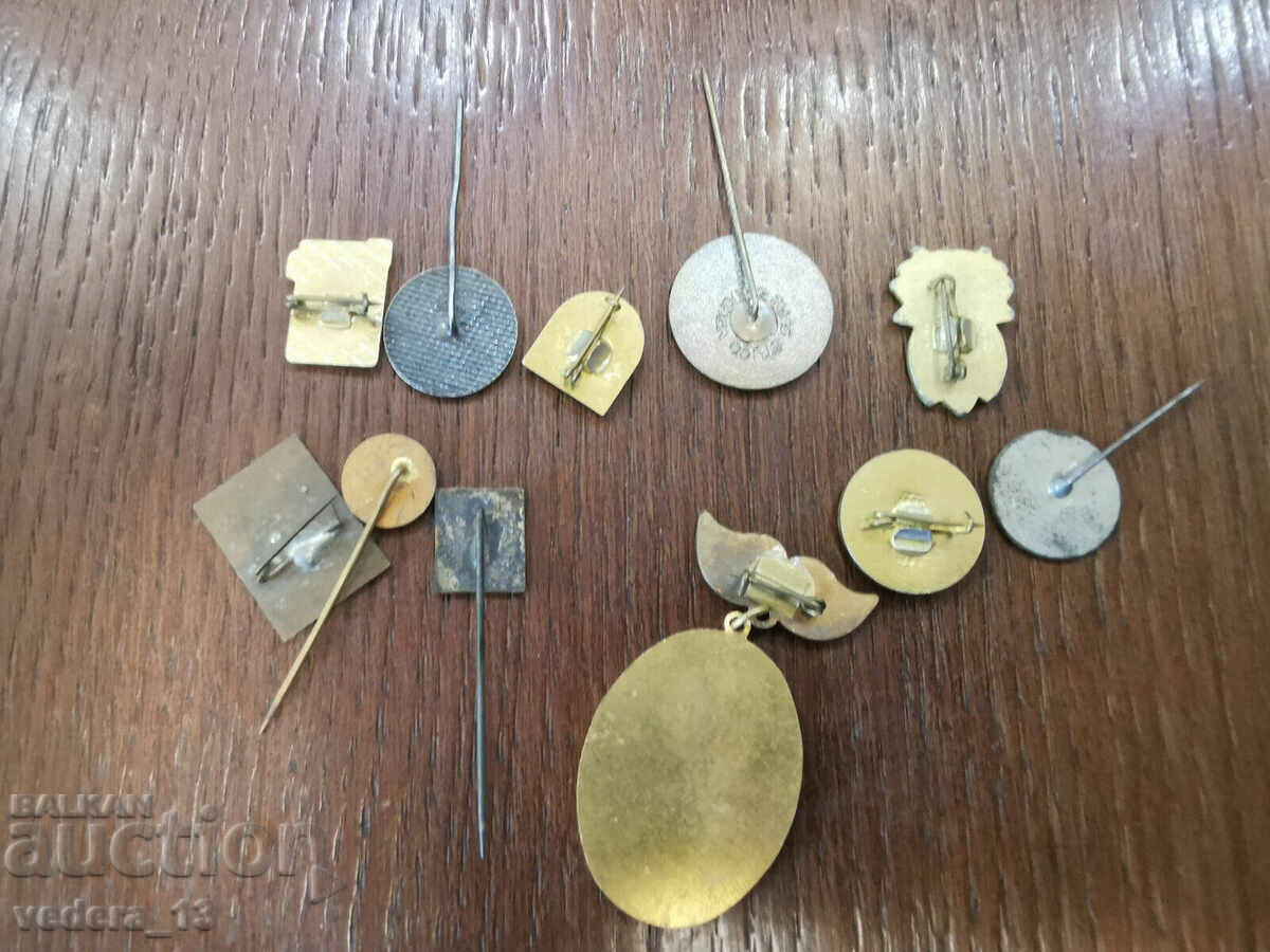 BADGES with price 18.00 BGN | € 9.20