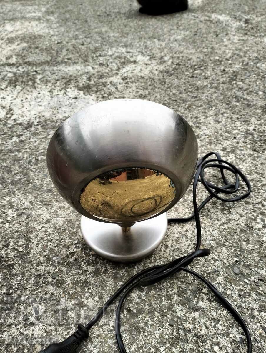 lampă germană cu preț 24.99 BGN | € 12.78 lampă germană cu preț 24.99 BGN | € 12.78