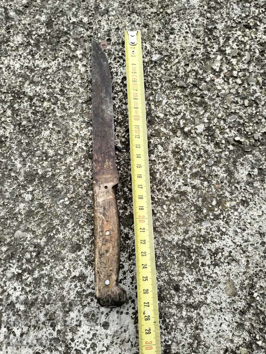 Auction An old knife Auction An old knife