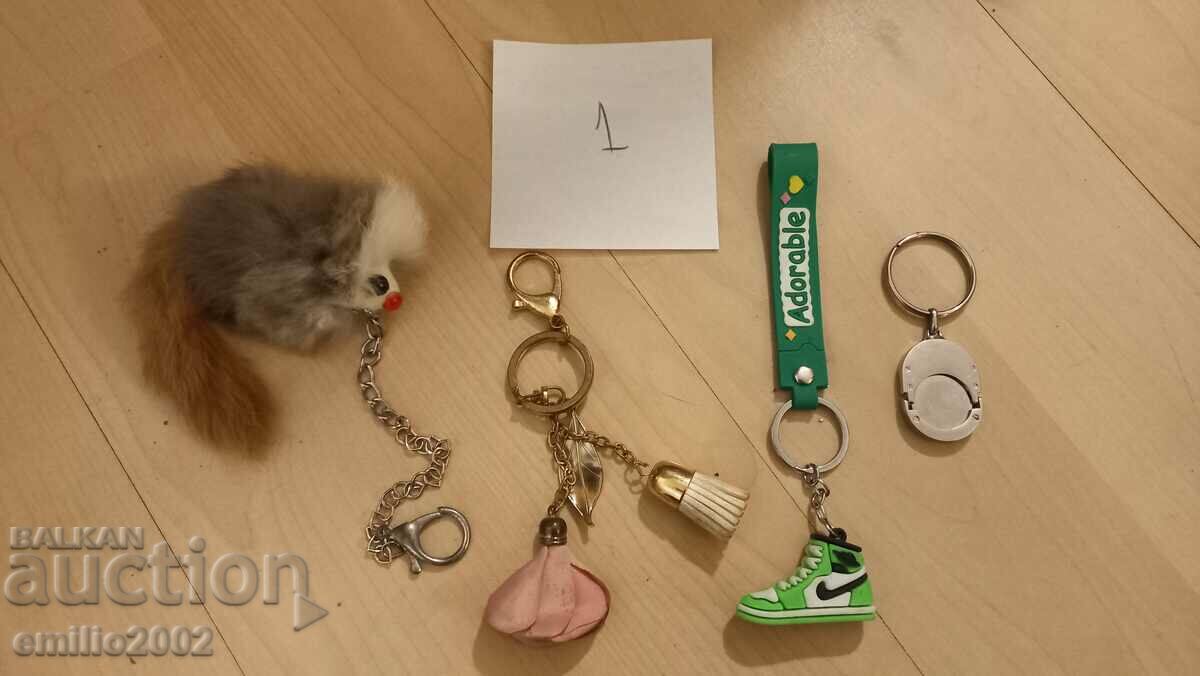 Lot of keychains 01