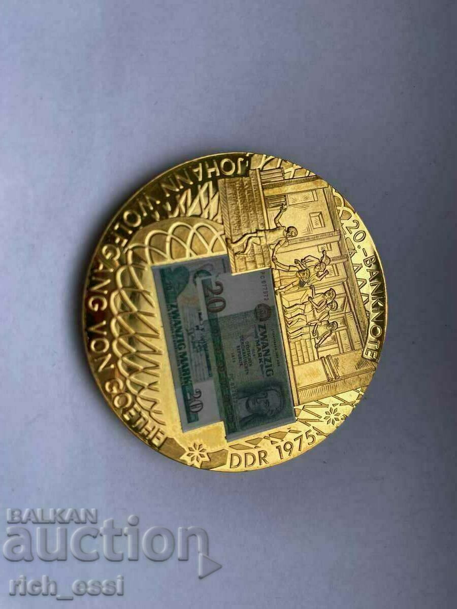 Rară medalie cu bancnotă - Goethe, 1975 RDG