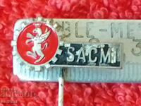 Old metal pin badge SACMI
