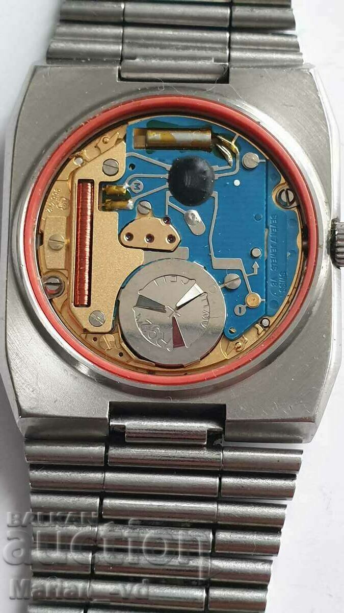 Certina DS Q-Quartz - - 7 Certina DS Q-Quartz - - 7