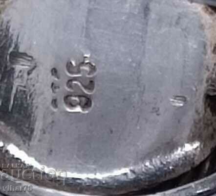 WOMEN'S SILVER RING WITH GARNET - 5 WOMEN'S SILVER RING WITH GARNET - 5