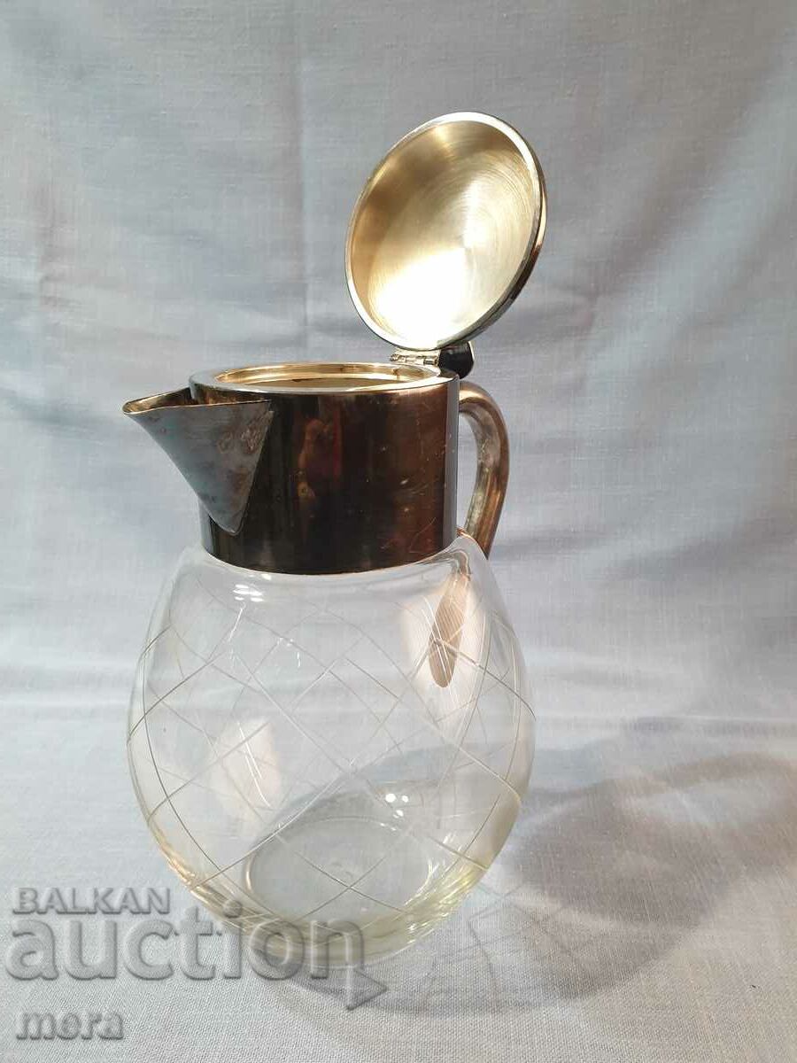 Livrarea Urcior mare de cristal cu accesorii argintii