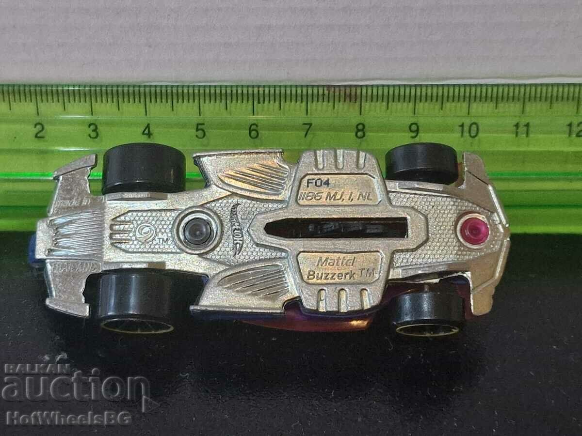 Hot Wheels "Buzzerk" Metal Car - 5 Hot Wheels "Buzzerk" Metal Car - 5