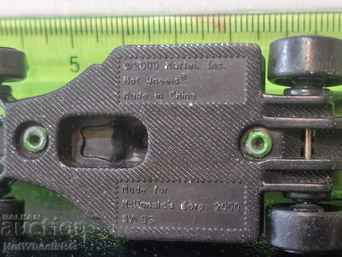 Hot Wheels metal car "MC Donald F1" - 5 Hot Wheels metal car "MC Donald F1" - 5