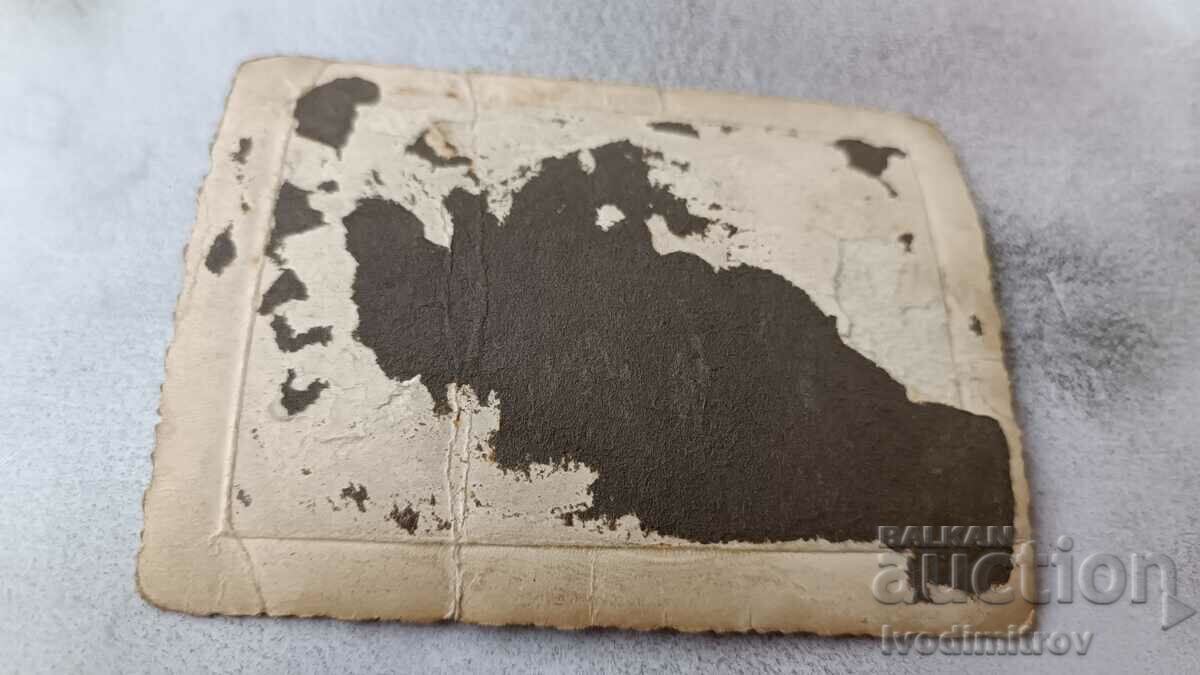 Photo A young man and three young girls with price 1.75 BGN | € 0.89 Photo A young man and three young girls with price 1.75 BGN | € 0.89