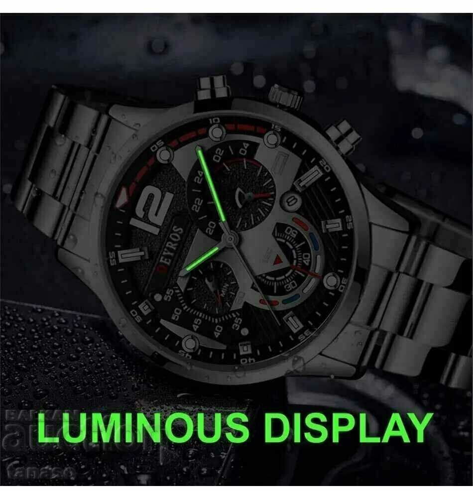 Delivery of Men's quartz watch with stainless steel bracelet Delivery of Men's quartz watch with stainless steel bracelet