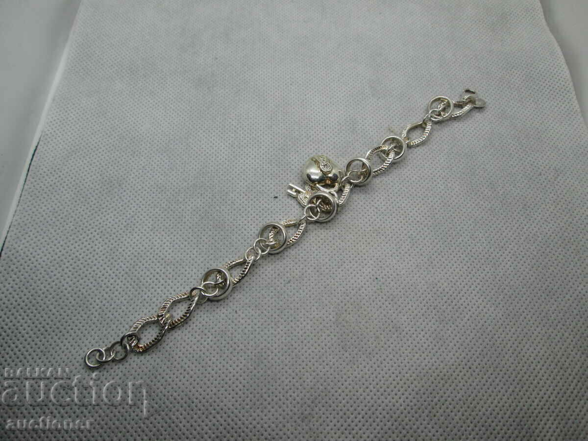 Delivery of STYLISH WOMEN'S SILVER BRACELET Delivery of STYLISH WOMEN'S SILVER BRACELET