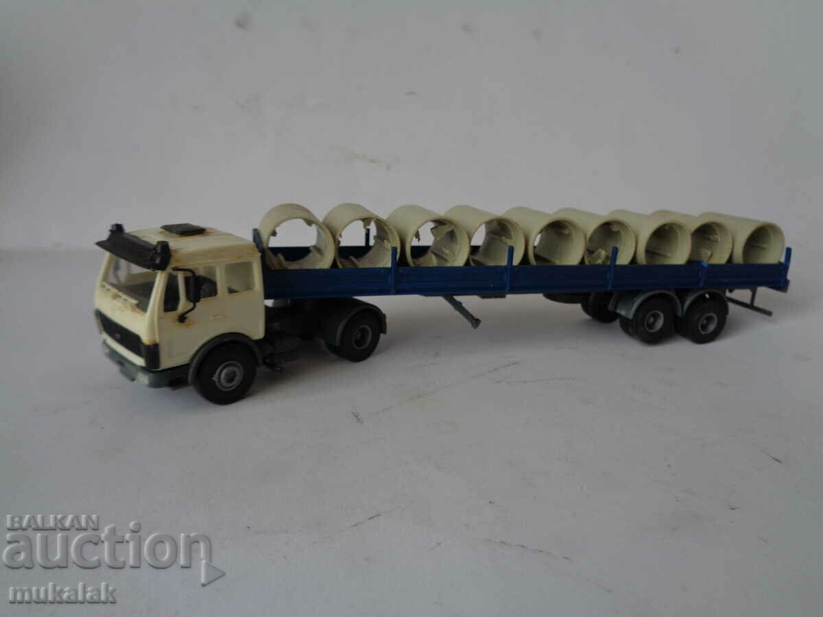 Auction KIBRI H01/87 MERCEDES BENZ TRUCK MODEL TOY Auction KIBRI H01/87 MERCEDES BENZ TRUCK MODEL TOY