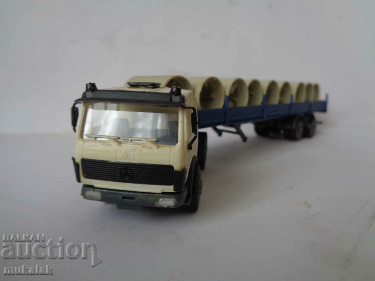 Delivery of KIBRI H01/87 MERCEDES BENZ TRUCK MODEL TOY Delivery of KIBRI H01/87 MERCEDES BENZ TRUCK MODEL TOY