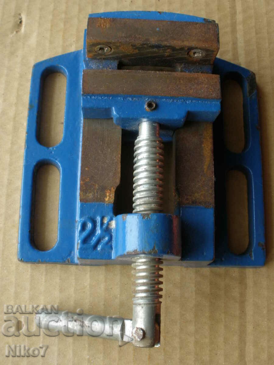 German vise-"ADW". Can be mounted on a drill. with price 54.99 BGN | € 28.12
