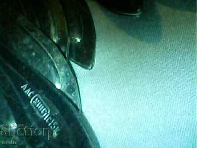 11br παλιό αλουμίνιο άνω των 50 ετών με τιμή 10.00 BGN | € 5.11 11br παλιό αλουμίνιο άνω των 50 ετών με τιμή 10.00 BGN | € 5.11