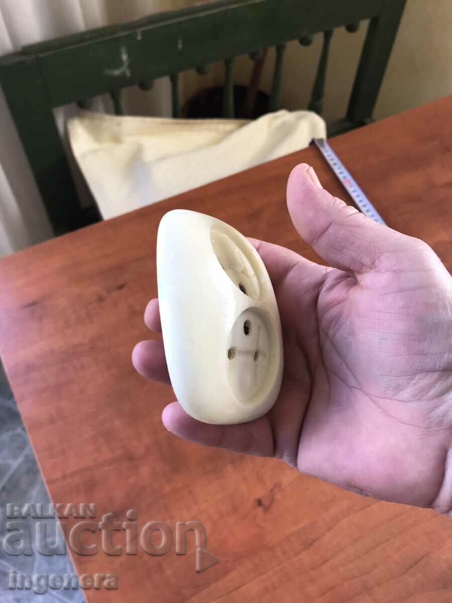 Delivery of EL. CONTACT RETRO BAKELITE PORCELAIN DOUBLE