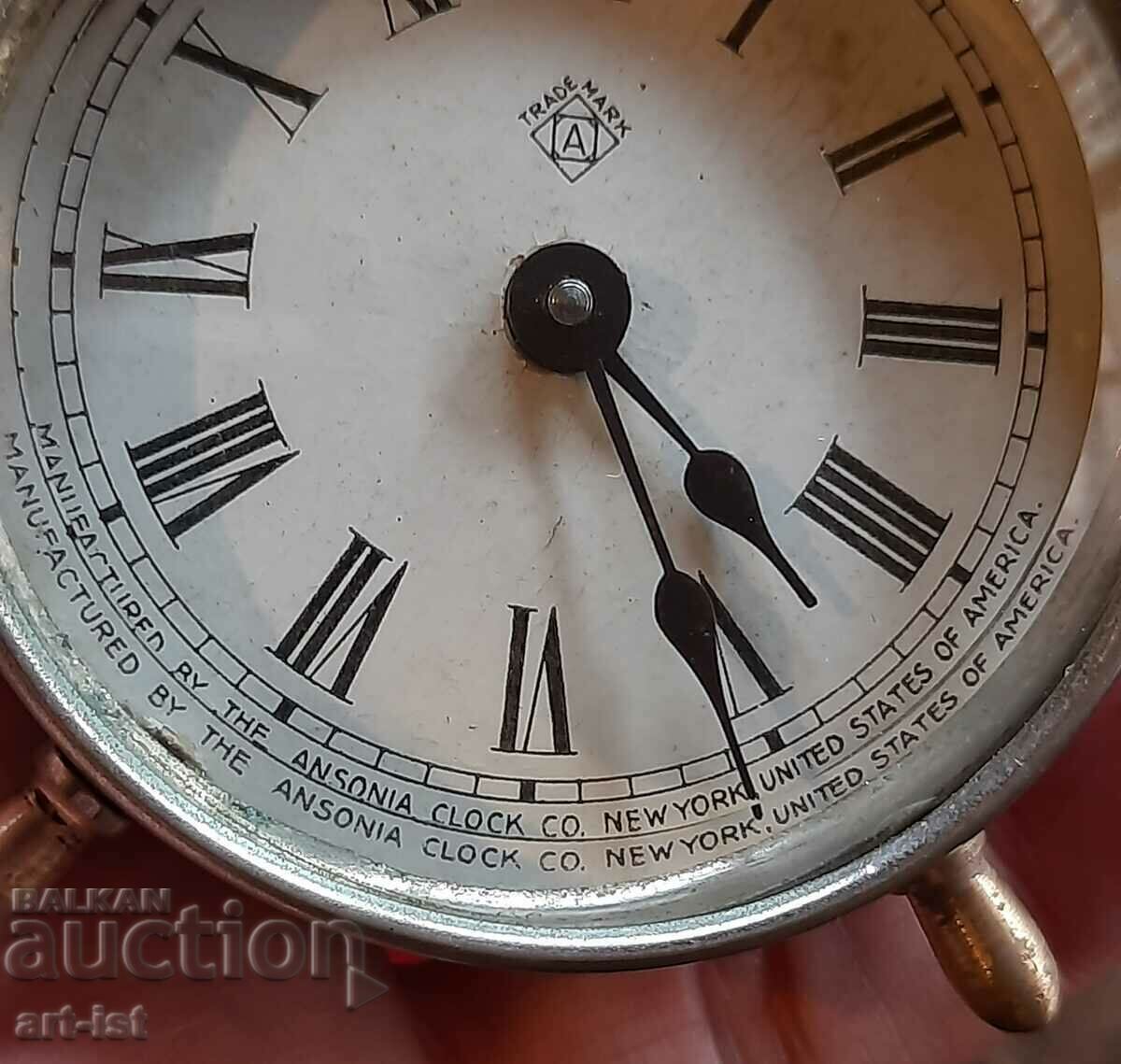 Old American Ansonia One Day Bee Clock with price 200.00 BGN | € 102.26 Old American Ansonia One Day Bee Clock with price 200.00 BGN | € 102.26