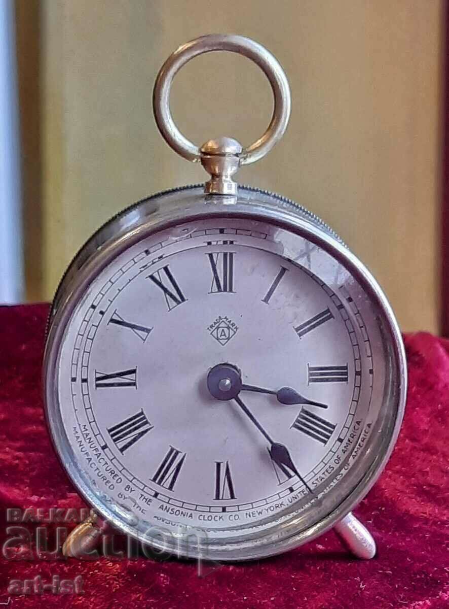 Old American Ansonia One Day Bee Clock - 5 Old American Ansonia One Day Bee Clock - 5