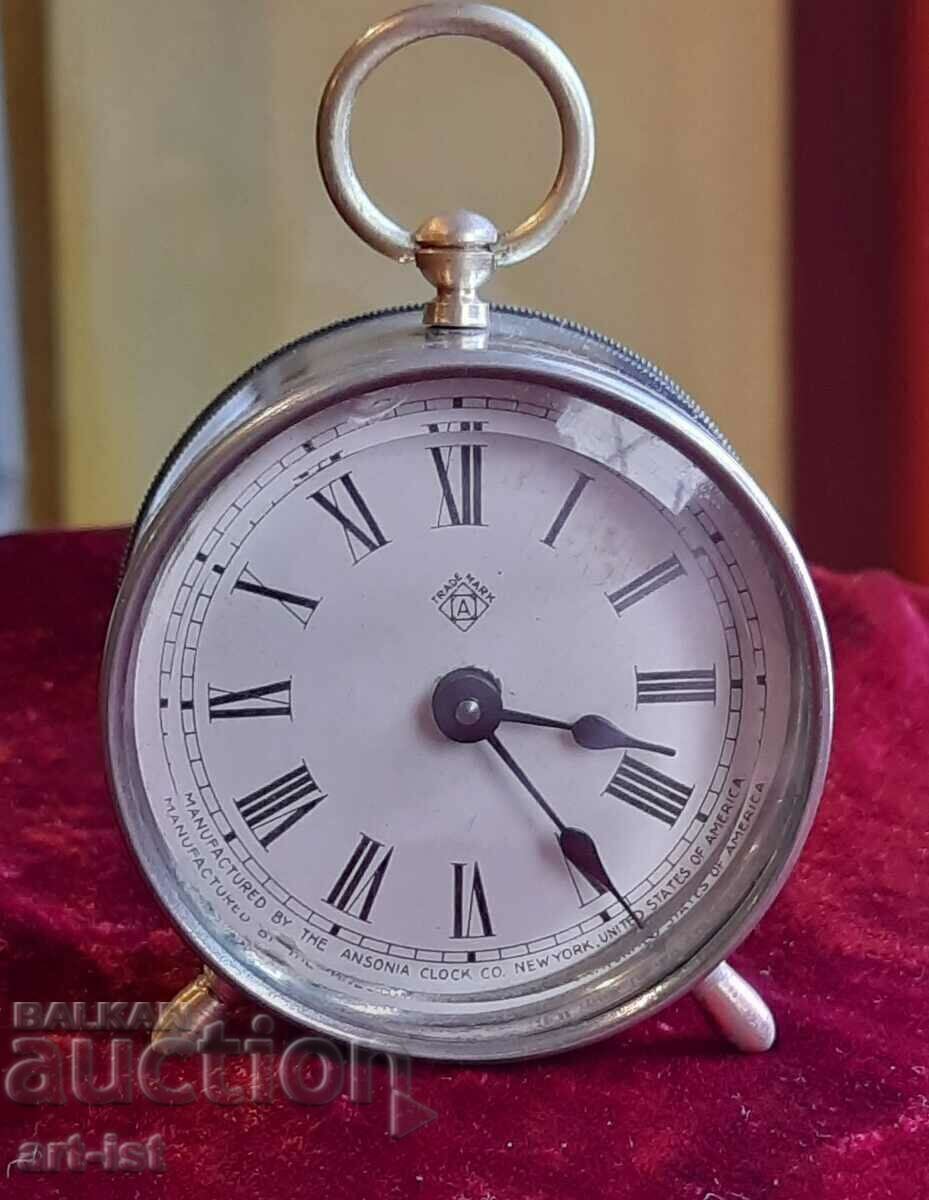 Old American Ansonia One Day Bee Clock Old American Ansonia One Day Bee Clock