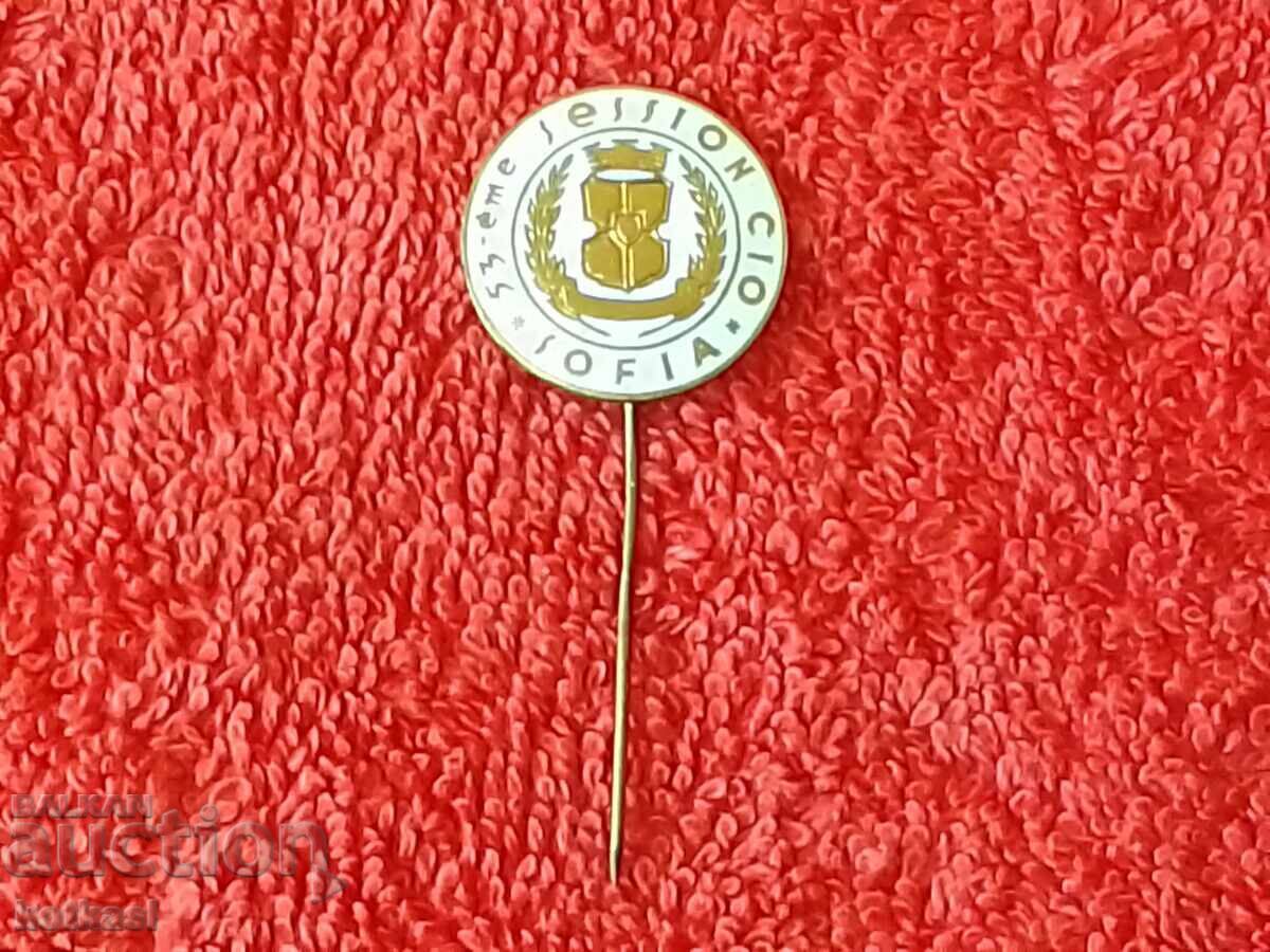 Auction Old metal badge Sofia 53 session of the IOC gilding excellent Auction Old metal badge Sofia 53 session of the IOC gilding excellent