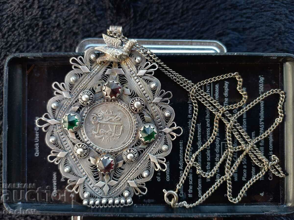 Renaissance silver filigree medallion with bird ornament costume - 7