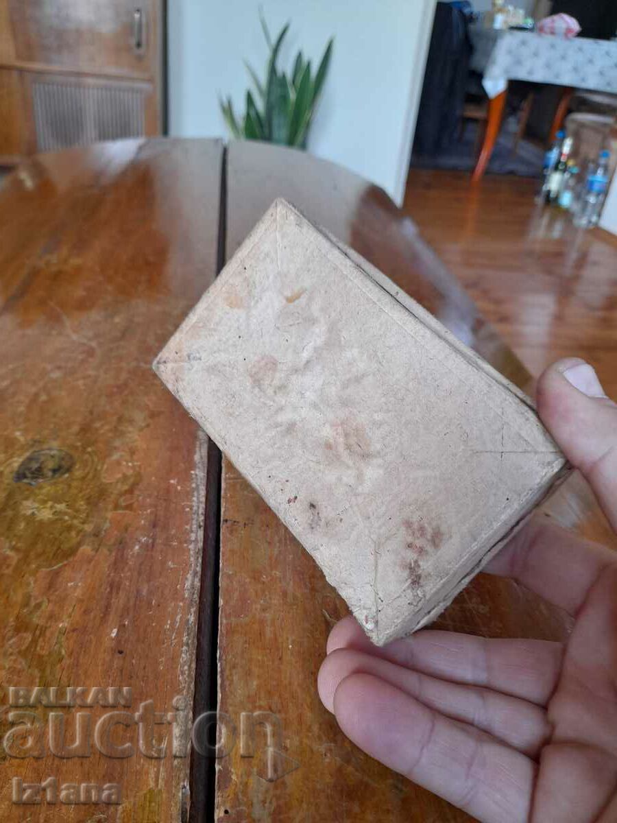 An old box of paper Scrabble lighters - 5 An old box of paper Scrabble lighters - 5