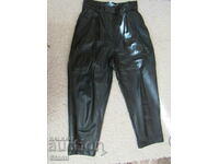 Γυναικείο μαύρο δερμάτινο παντελόνι H&M-7/8 Μέγεθος 38 UK 10