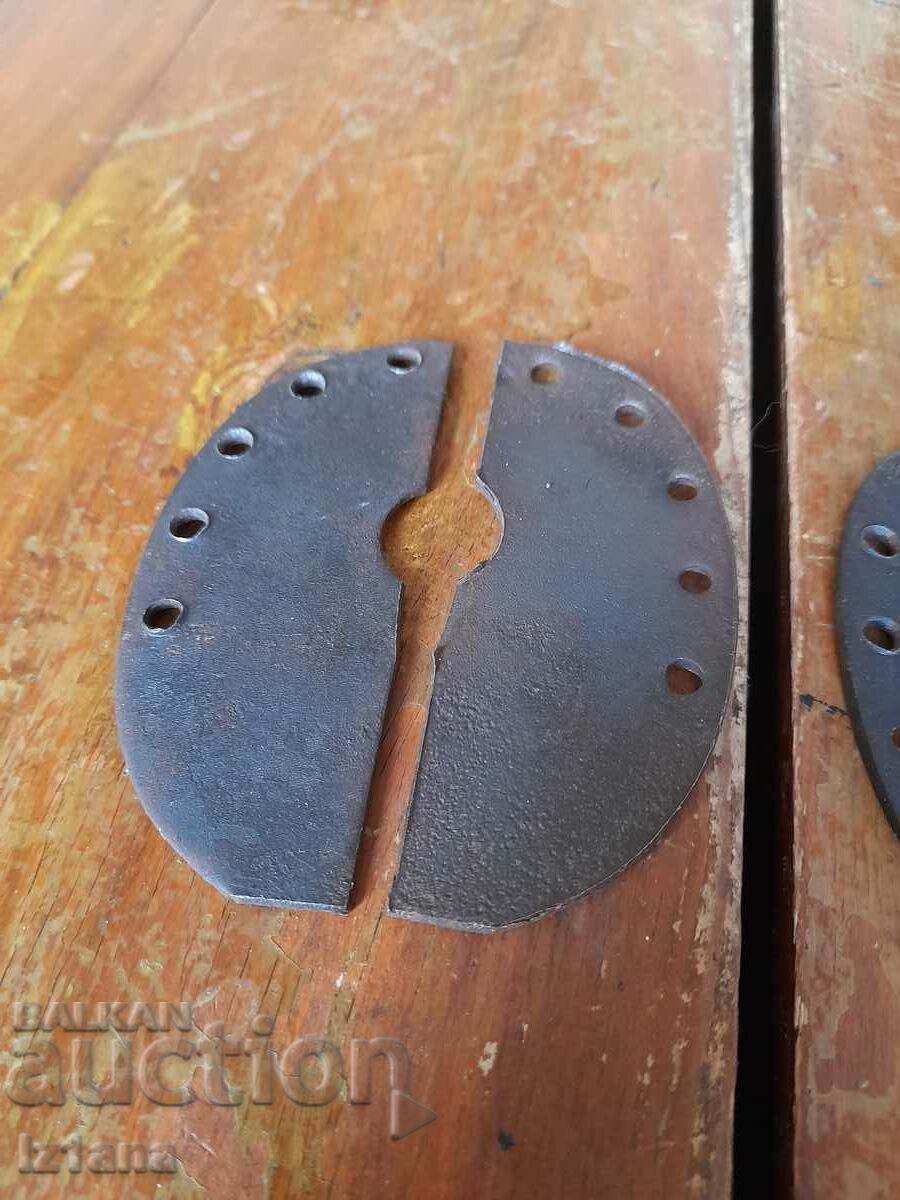 Old ox horseshoe, horseshoes with price 55.00 BGN | € 28.12 Old ox horseshoe, horseshoes with price 55.00 BGN | € 28.12