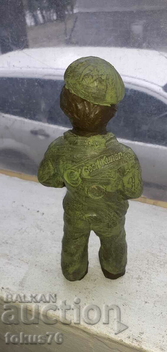 Geert Kunen author's ceramic figurine - signed with price 95.00 BGN | € 48.57 Geert Kunen author's ceramic figurine - signed with price 95.00 BGN | € 48.57