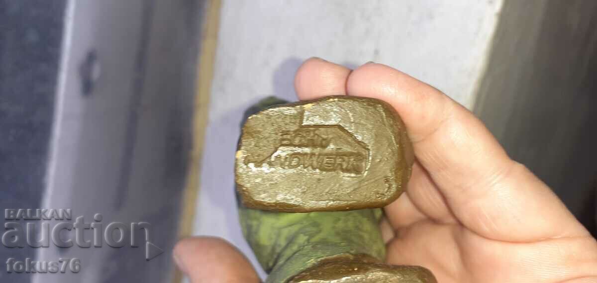 Delivery of Geert Kunen author's ceramic figurine - signed Delivery of Geert Kunen author's ceramic figurine - signed