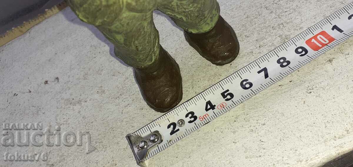 Geert Kunen author's ceramic boy figurine - signed - 7 Geert Kunen author's ceramic boy figurine - signed - 7