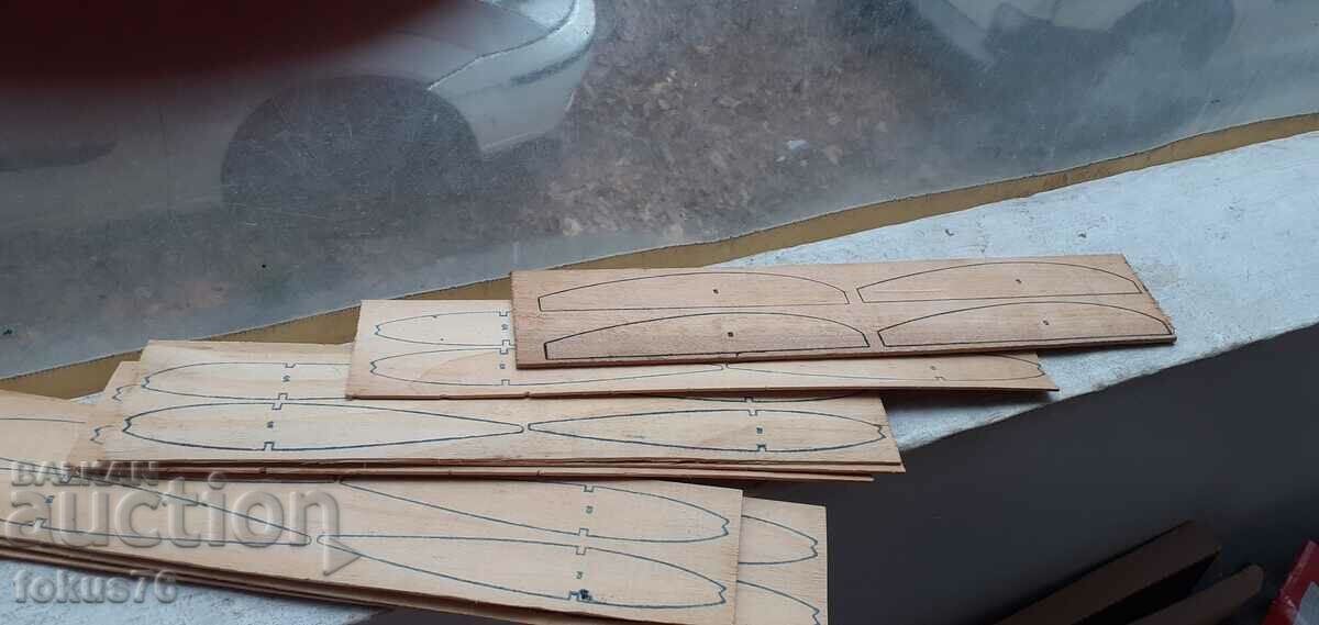 Delivery of Old Russian Soviet model airplane assembly - toy