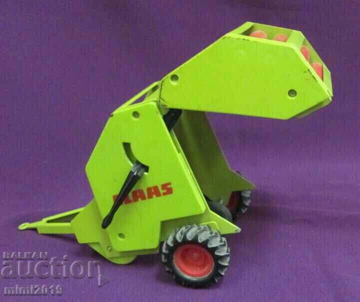 Auction Vintich Part of Children's Toy Germany Auction Vintich Part of Children's Toy Germany