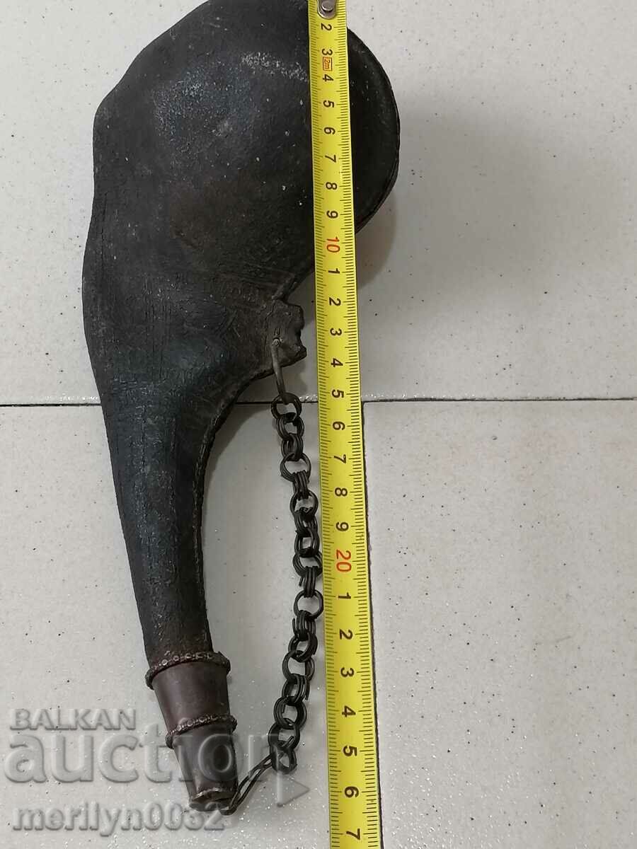 Аукцион Стара хайдушка кожена барутница пушка пищов шишане ОРИГИНАЛ