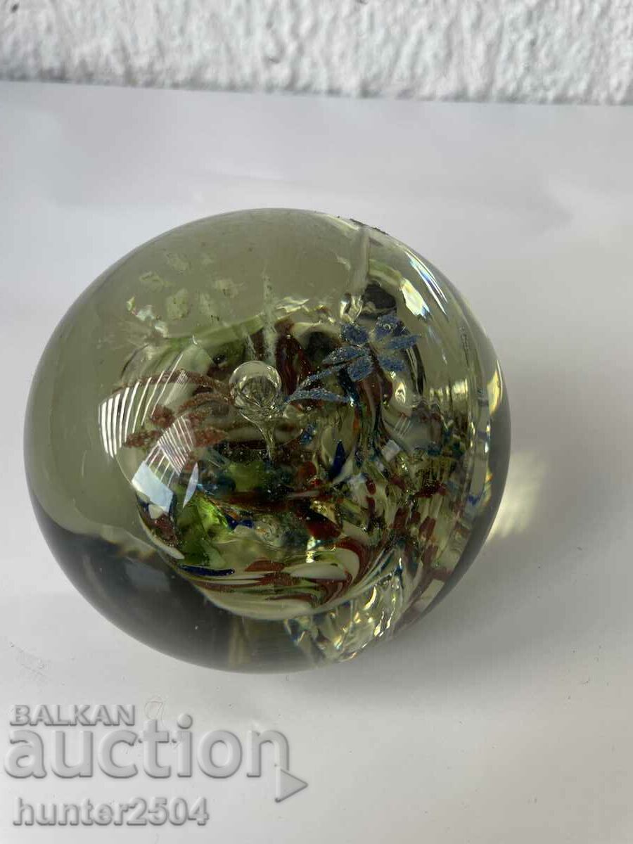 paperweight Sphere with flowers-6.5 cm