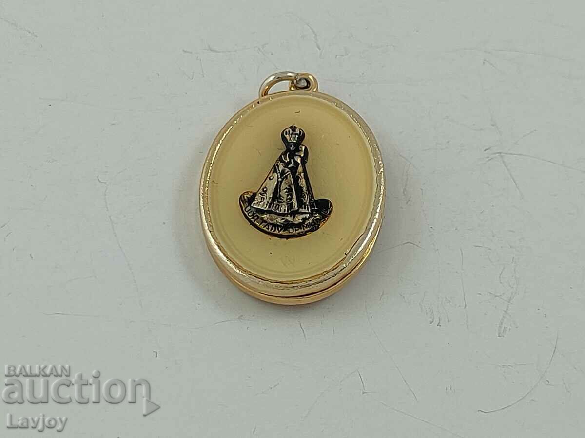 Enamel medallion with price 20.00 BGN | € 10.23