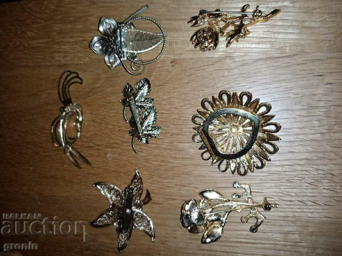 Lot 7 pcs, brooches, old, yellow, vintage, gilded, - 6 Lot 7 pcs, brooches, old, yellow, vintage, gilded, - 6
