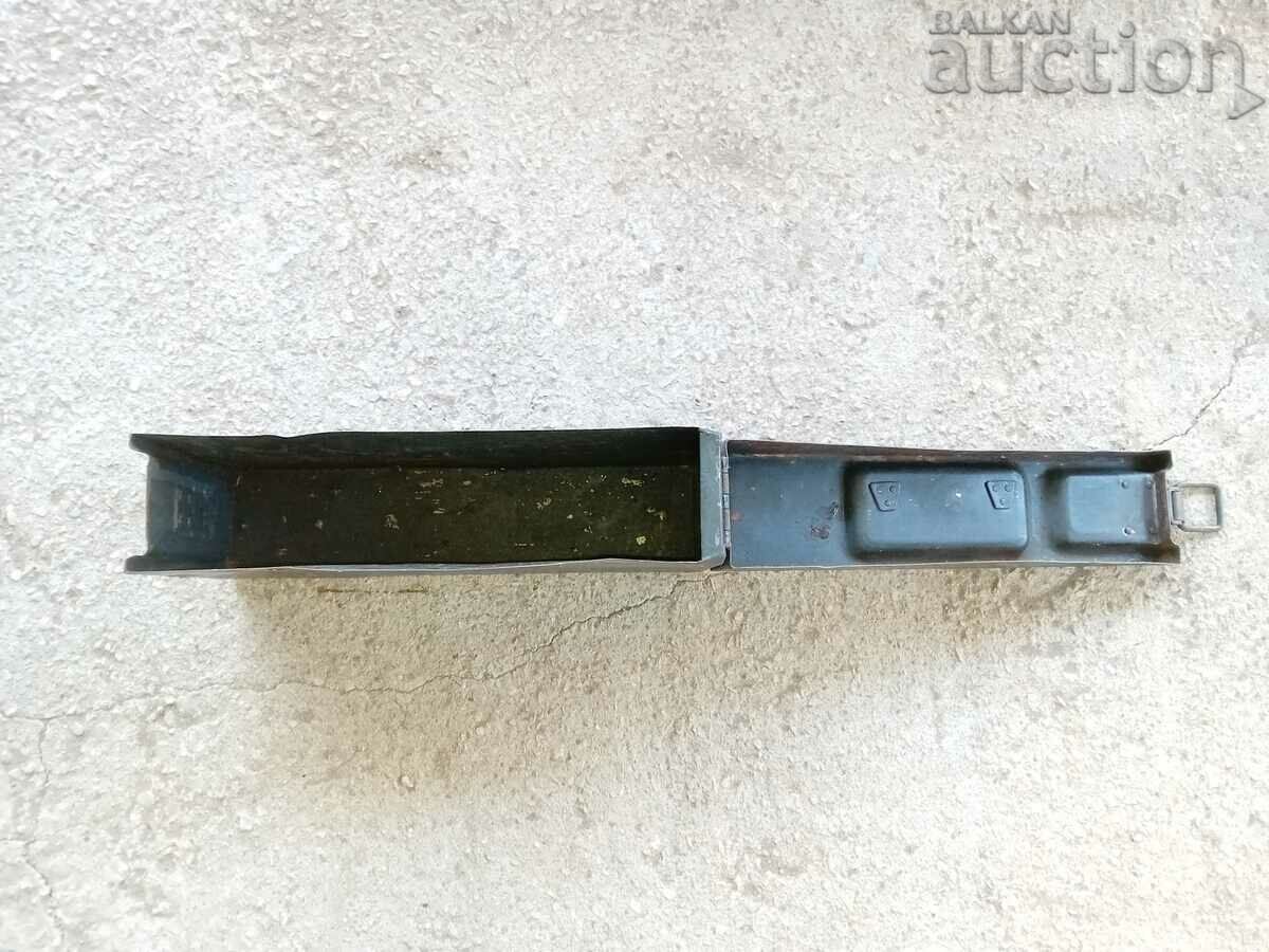 Cartridge box MG 34 LAVCHE 1940 WWII ammunition box - 7 Cartridge box MG 34 LAVCHE 1940 WWII ammunition box - 7