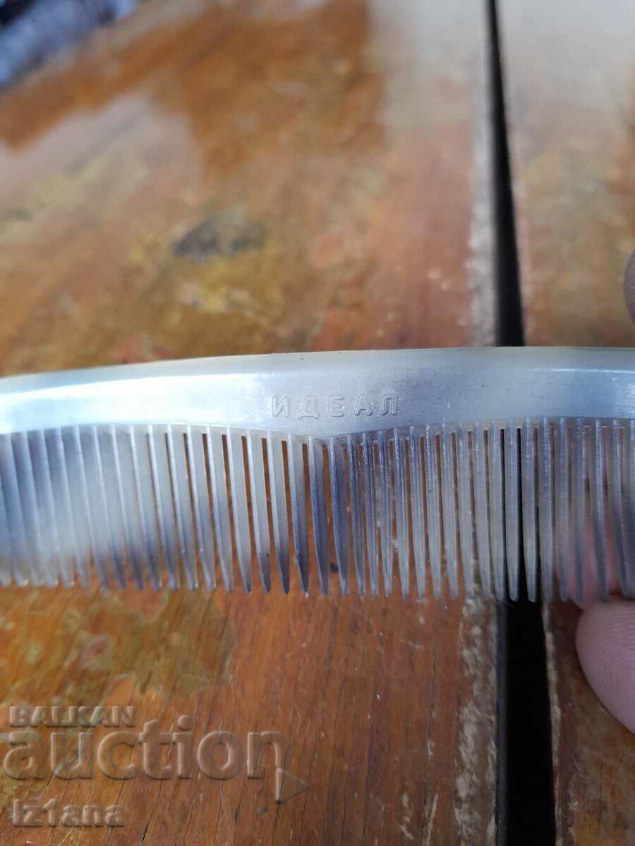Delivery of Old comb, ideal comb