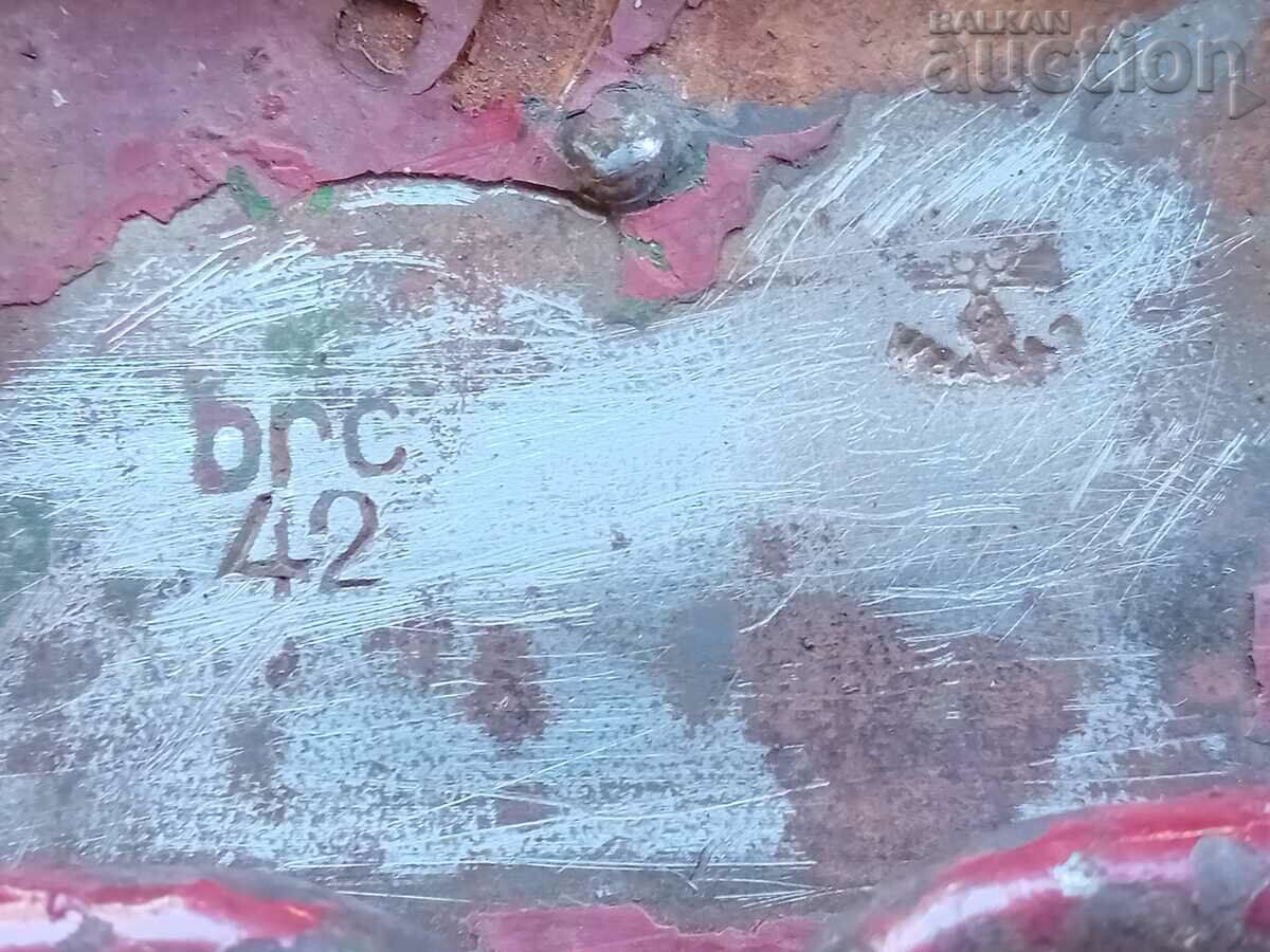 MG34 42 MG 34 42 CUTIA MUNIȚII AL DOILEA RĂZBOI GAZ cu preț 95.00 BGN | € 48.57