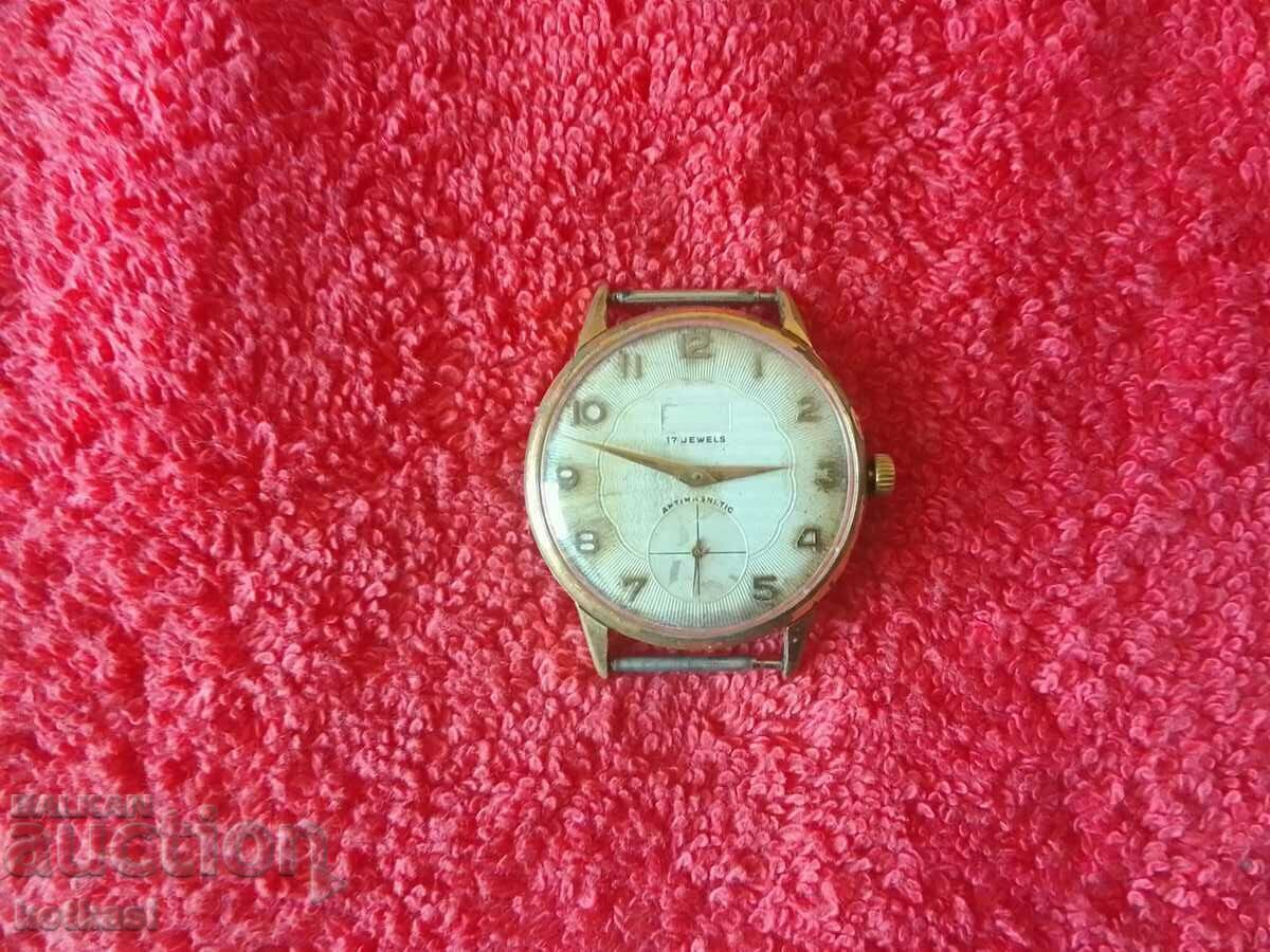 Old manual mechanical men's Swiss gold plated watch Old manual mechanical men's Swiss gold plated watch