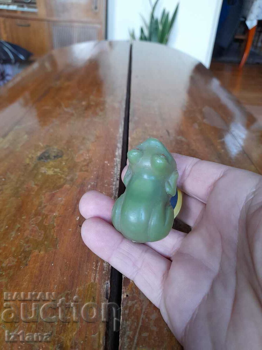Old toy Frog - 5