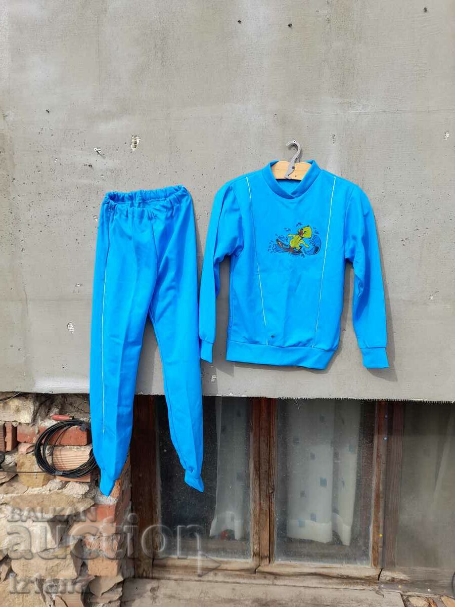 Old Children's tracksuit with price 37.00 BGN | € 18.92